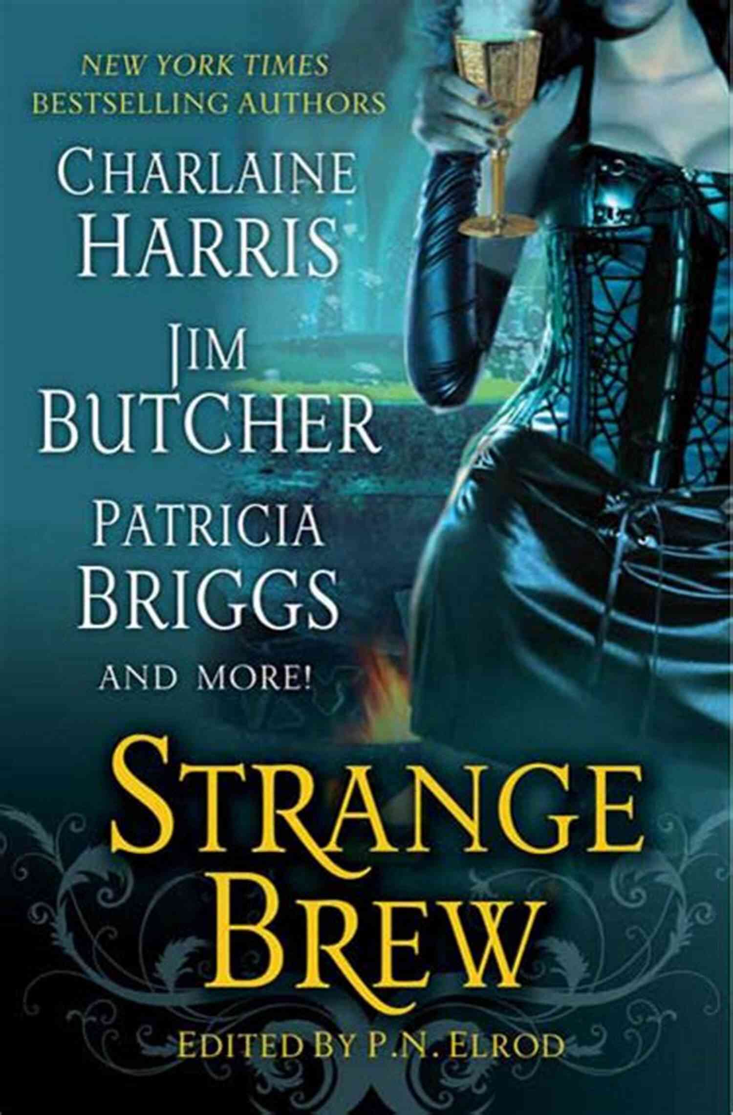 Book Cover Image Strange Brew Witch Ways: 20 Full Length Novels (and 1 Novella) Featuring Witches Wizards Vampires Shifters And More