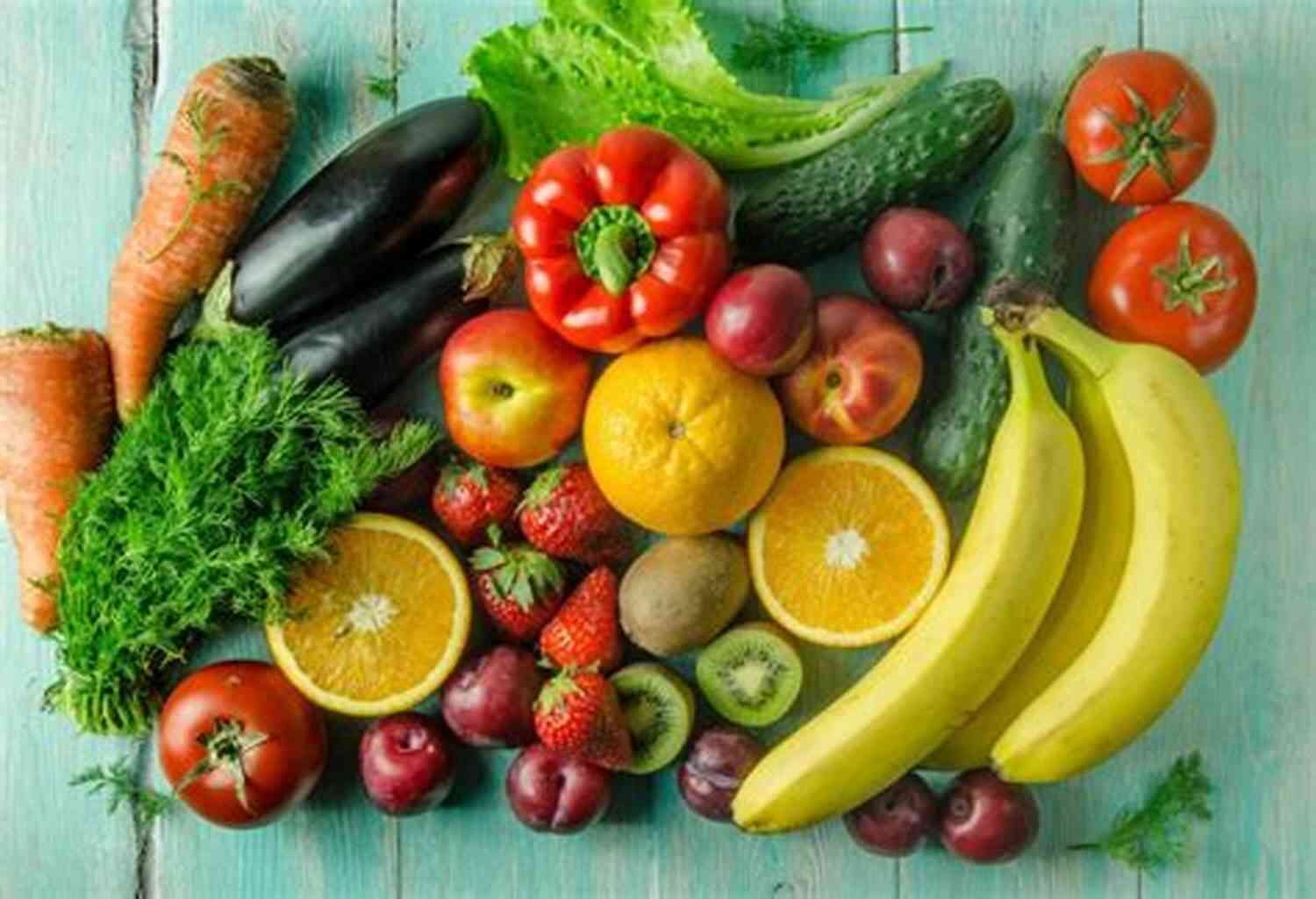Illustration Of A Vibrant Plate Filled With Colorful Fruits, Vegetables, And Whole Grains Eat To Beat Disease: The New Science Of How Your Body Can Heal Itself