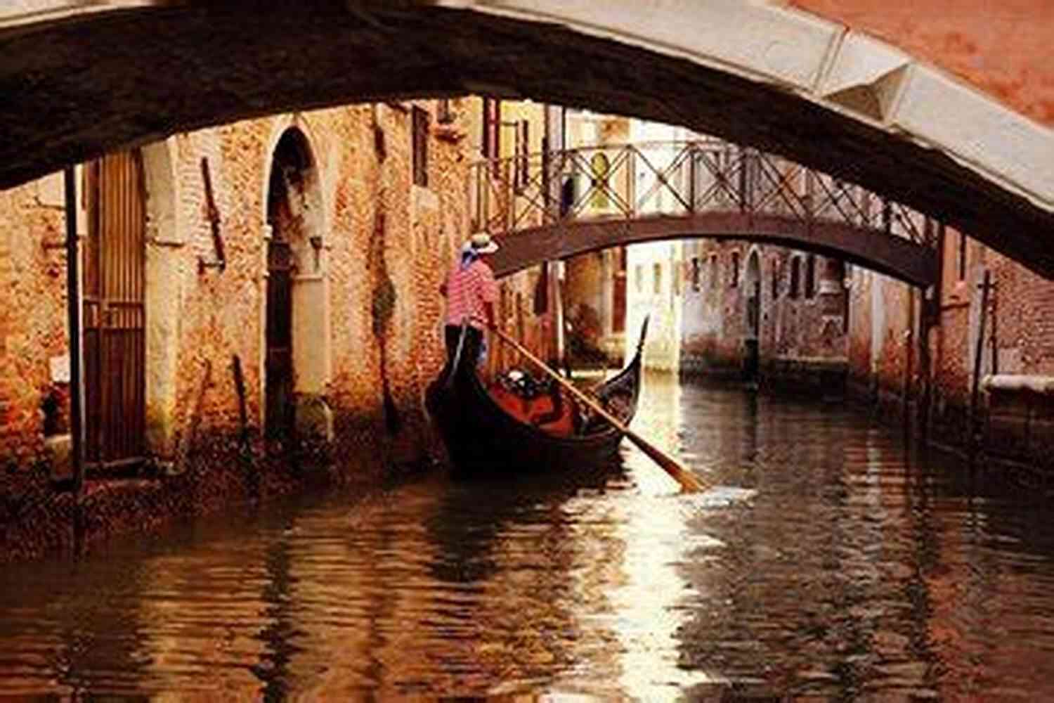 Passion In Venice A Thrilling Tale Of Forbidden Love Amidst The Romantic Canals Of Venice Alessandro: A Steamy Romance (Books 1 To 6) (Italian Lovers Collection)