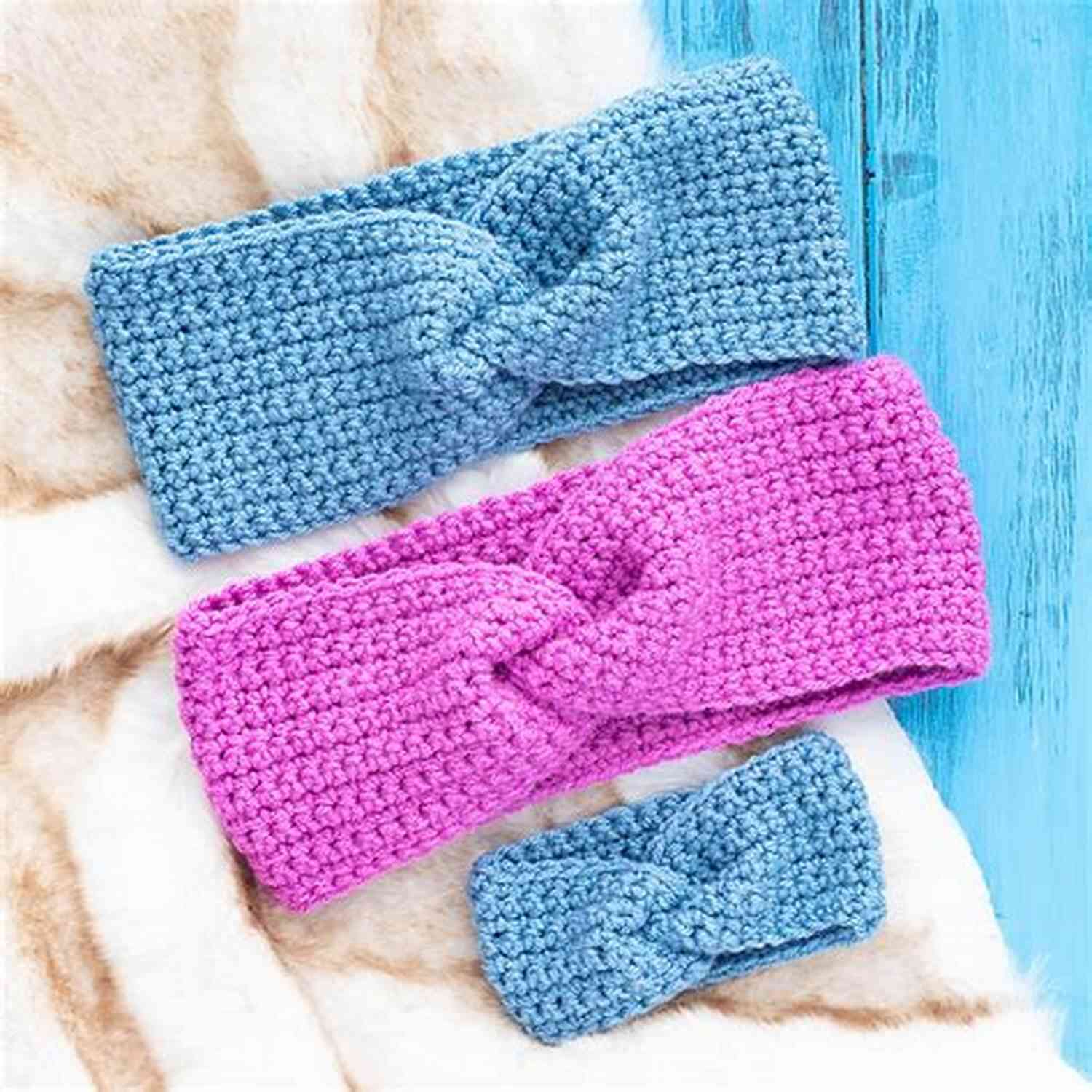 Striped Kitty Ear Warmer Crochet Pattern Cute Kitty Ear Warmer: Crochet Pattern